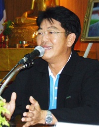 Chonburi Gov. Wichit Chatpaisit is pushing harder to promote Banglamung as the host for the 2020 World Expo.